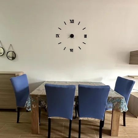 Apartament Artani